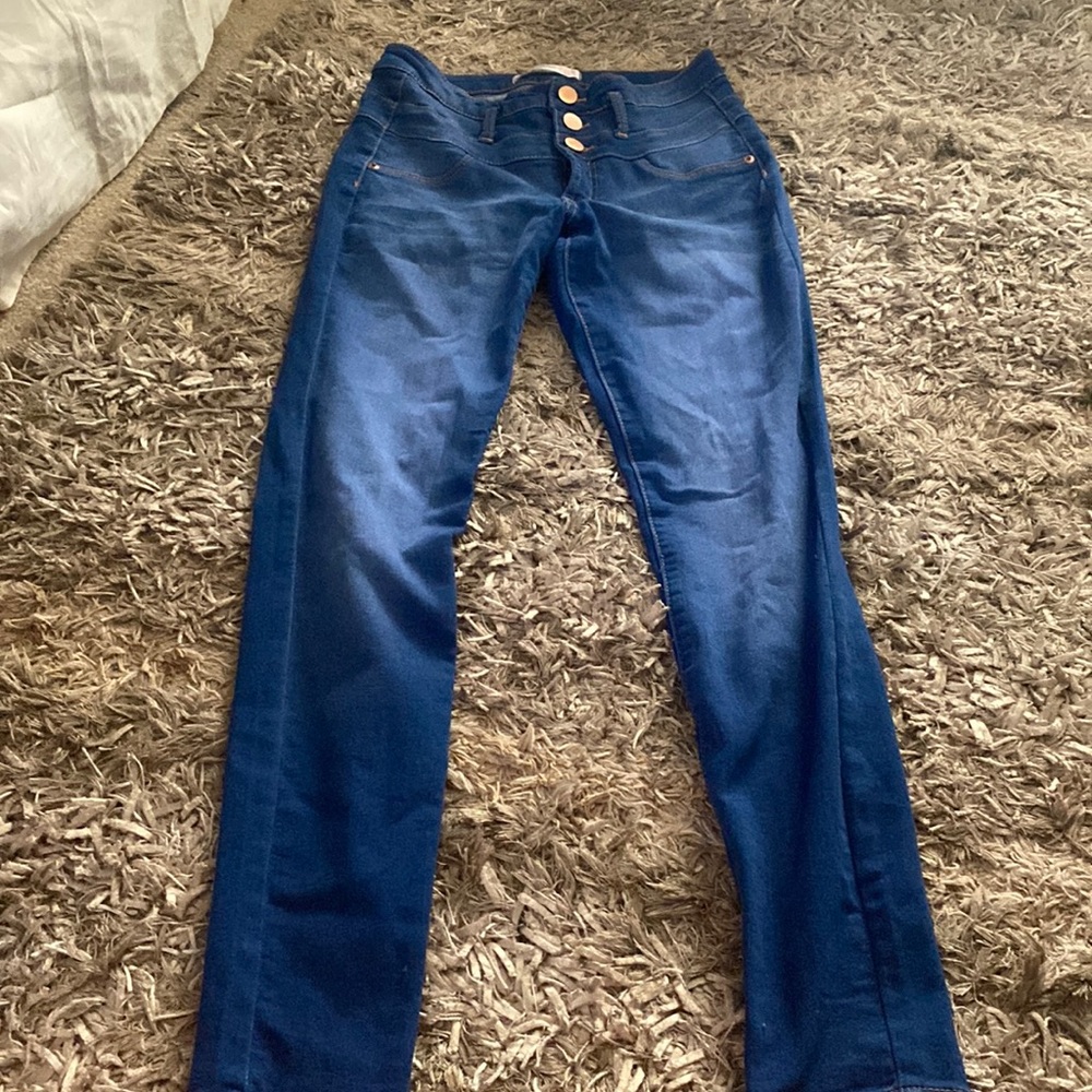 No boundaries size 9 jeans